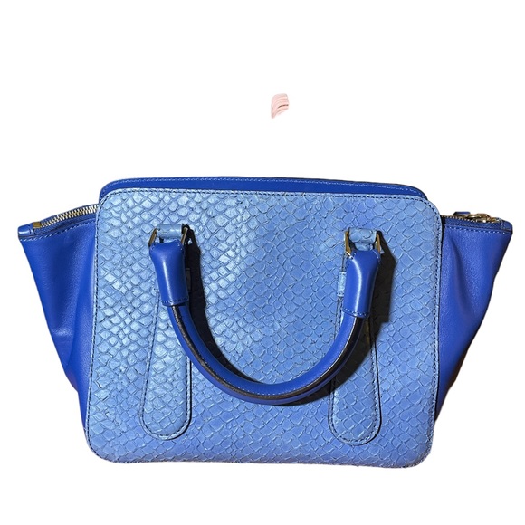 Escada in excellent condition. Used only few times. - Picture 2 of 16